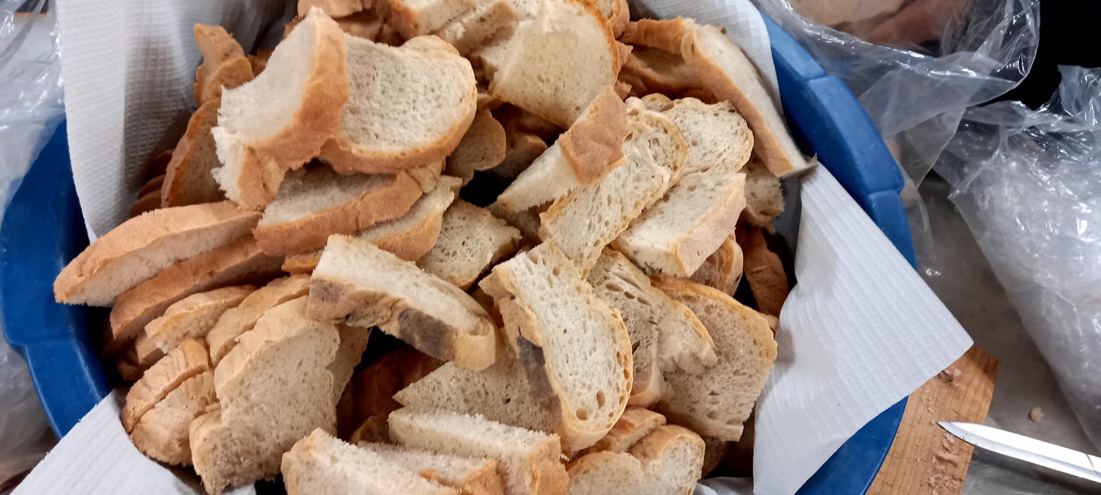 Pão de trigo em forno de lenha
